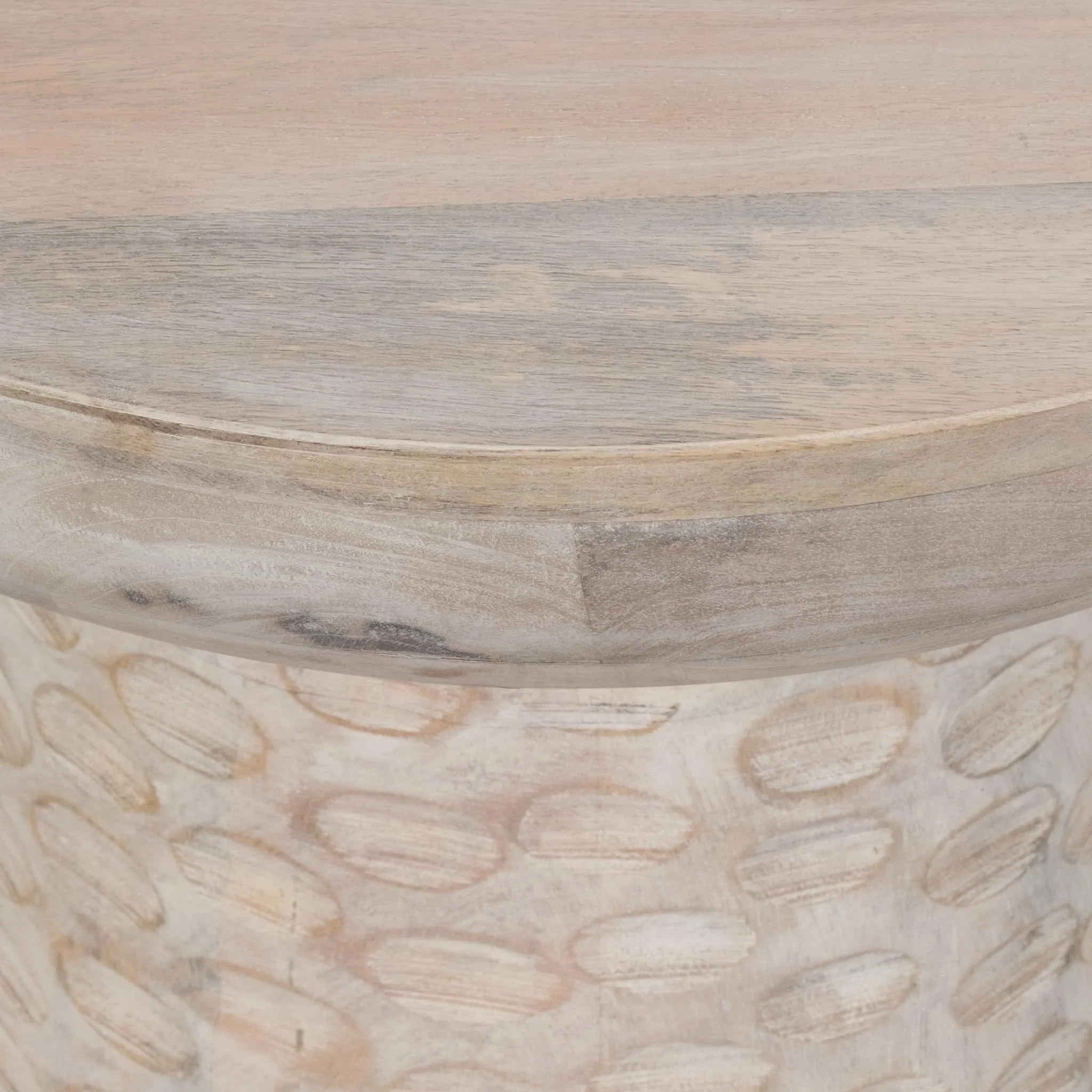 20" Hammered Base Wood Accent Table, White Wash - Image 4