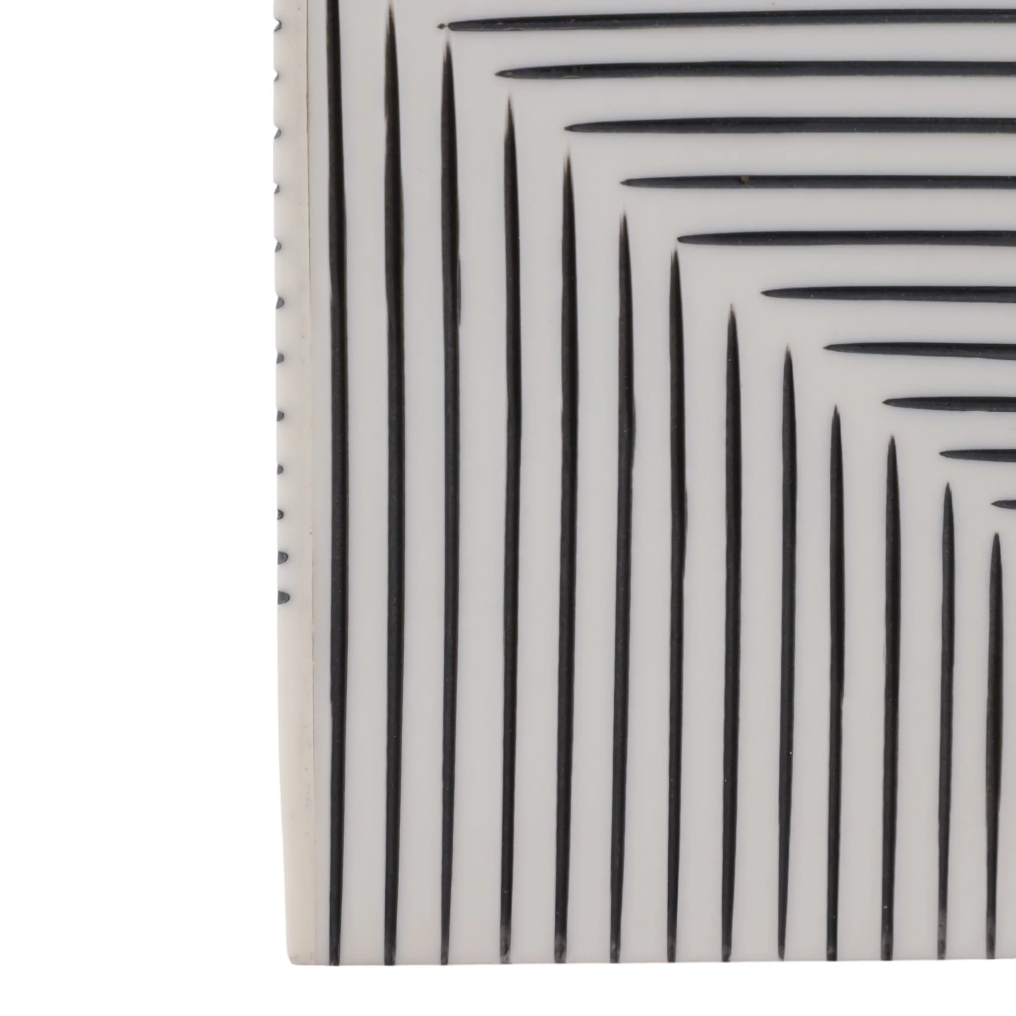 4x3" Ridged Lines Resin Pencil Cup, Black/white - Image 5