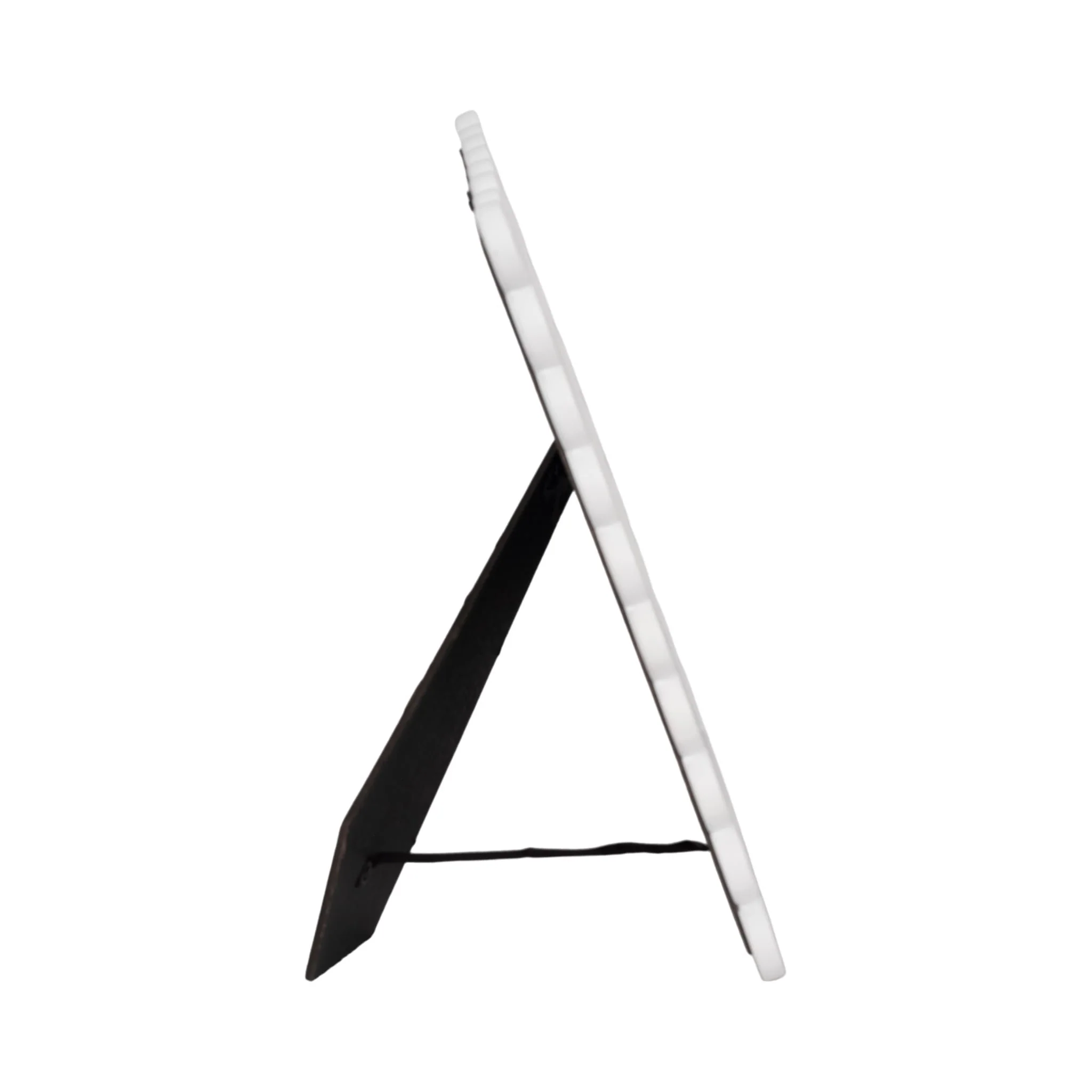 8x10 Scallop Edge Photo Frame, White - Image 3