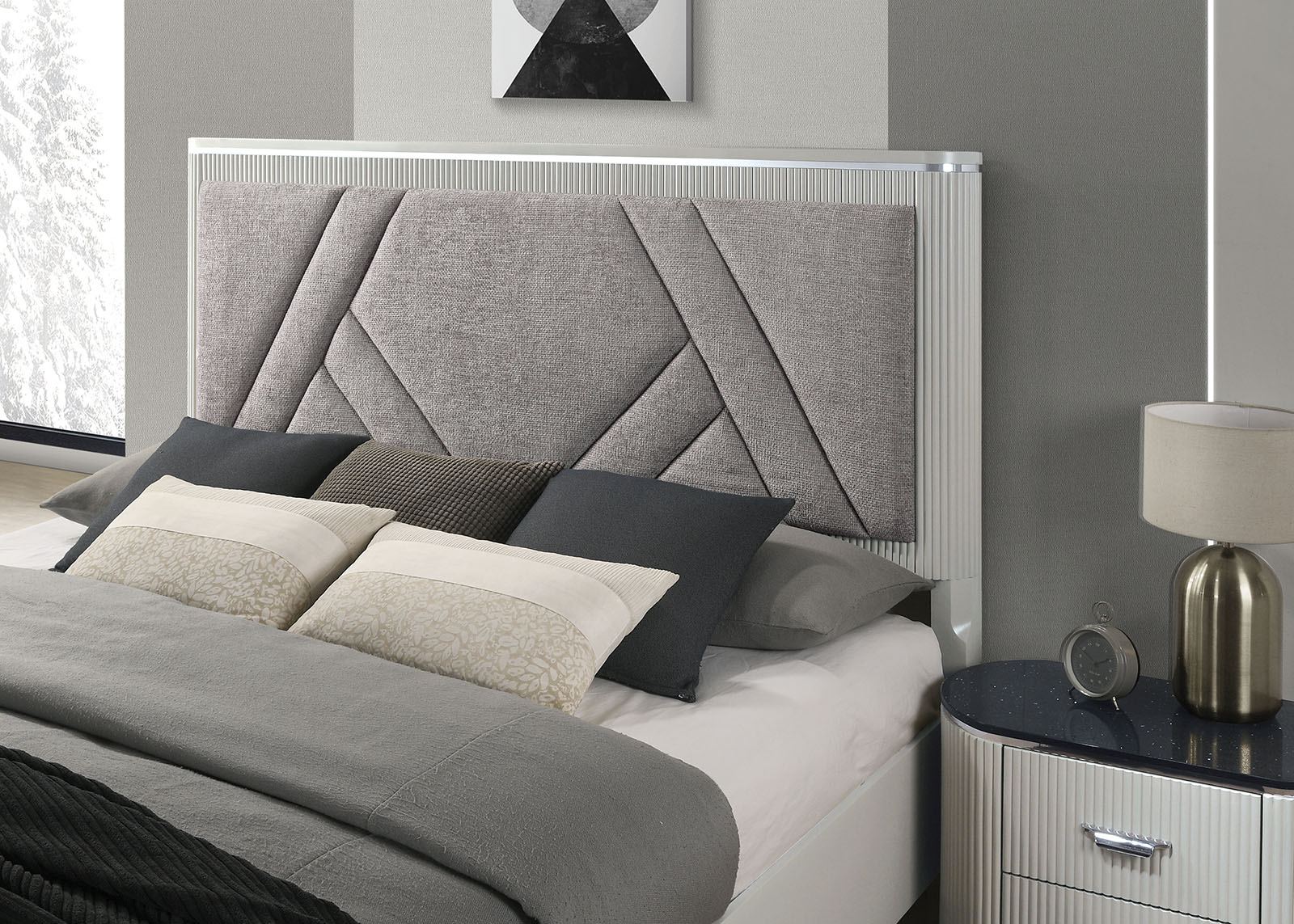 Aldgate 4 Pc. Queen Bedroom Set - Image 2