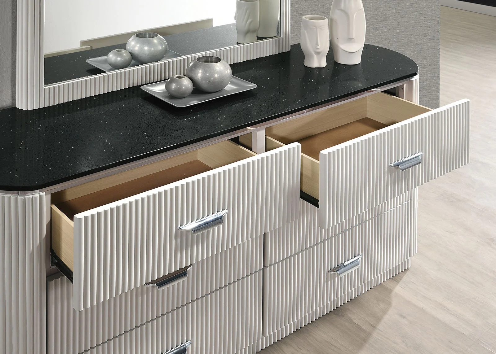 Aldgate 4 Pc. Queen Bedroom Set - Image 3