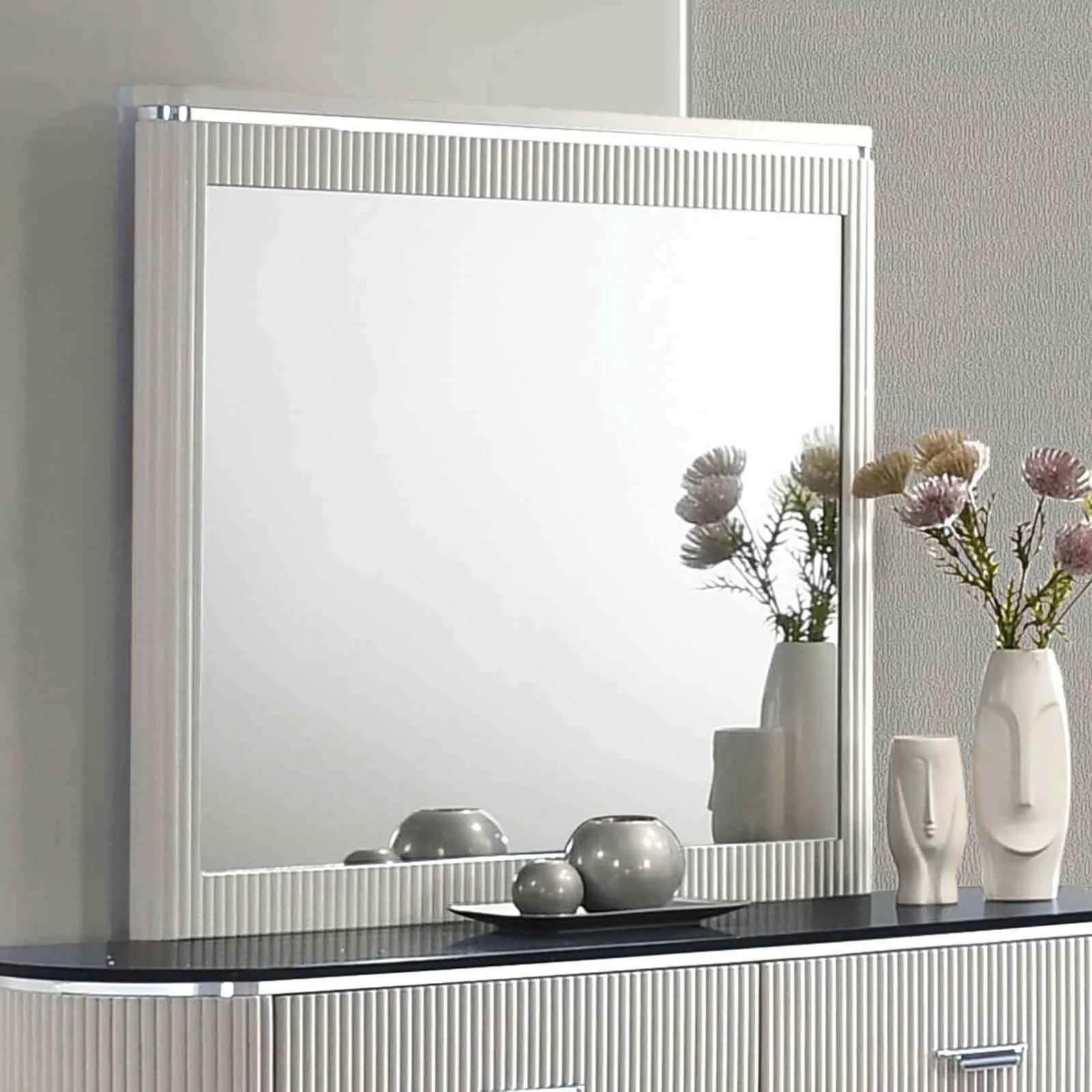 Aldgate Mirror, Light Gray