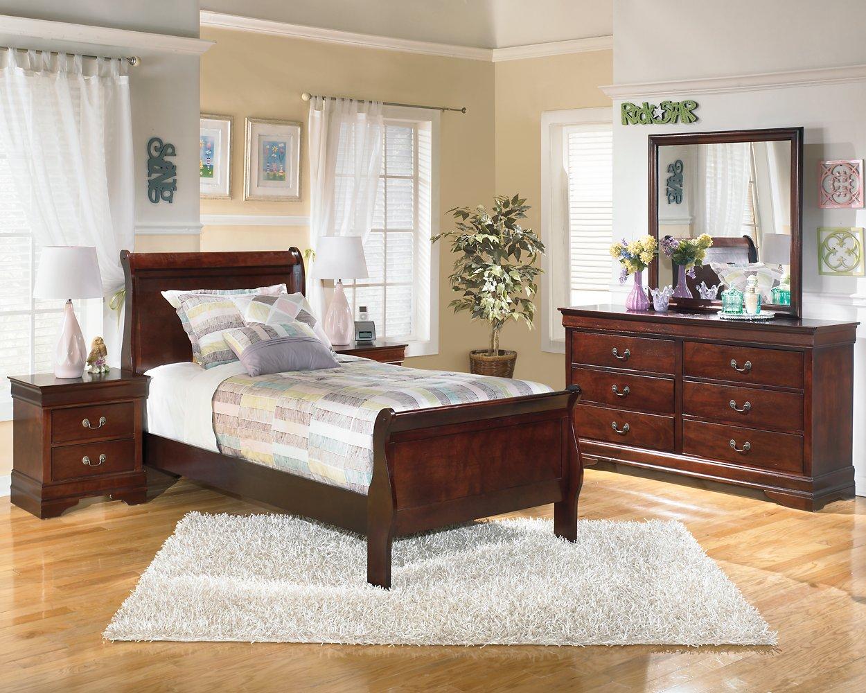 Alisdair Bedroom Set - Image 14