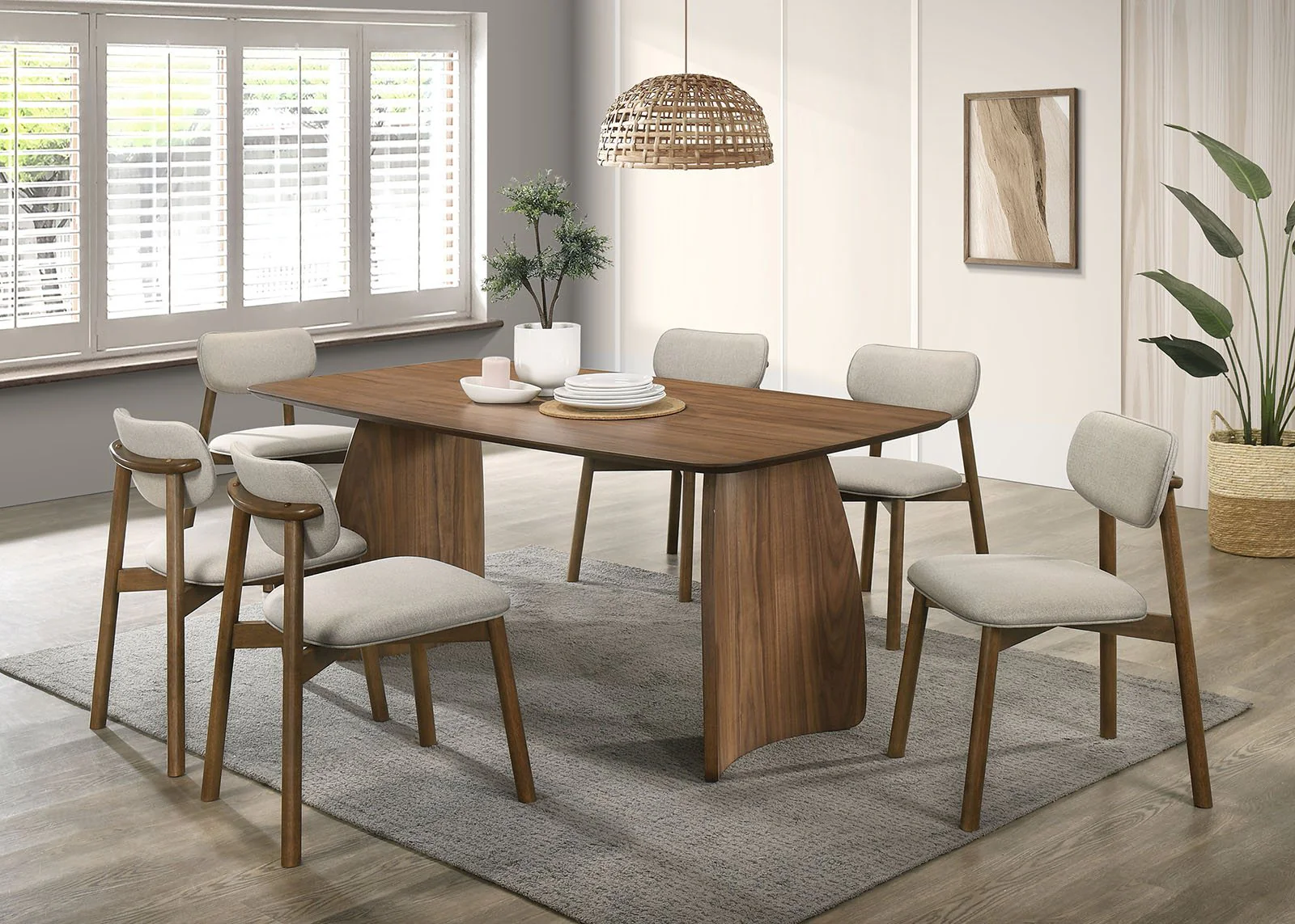 Alnwick Dining Table