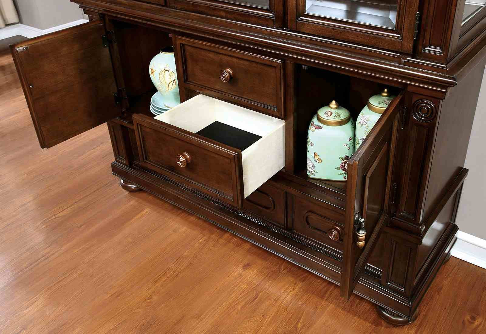 Alpena Hutch & Buffet - Image 2