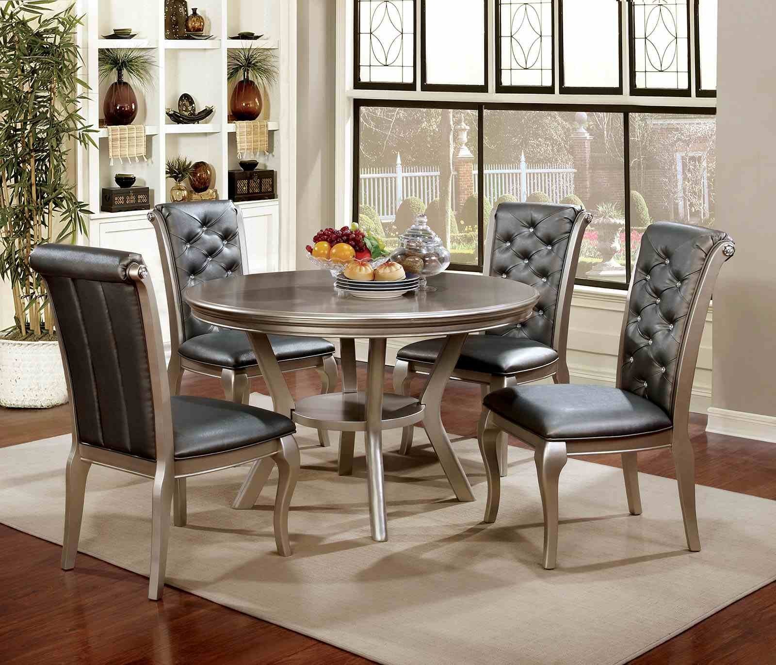 Amina Round Table, Champagne