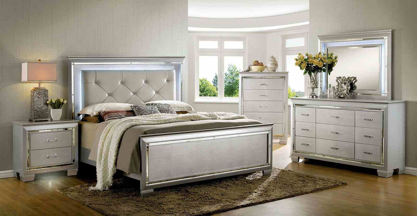 Bellanova 4 Pc. Queen Bedroom Set
