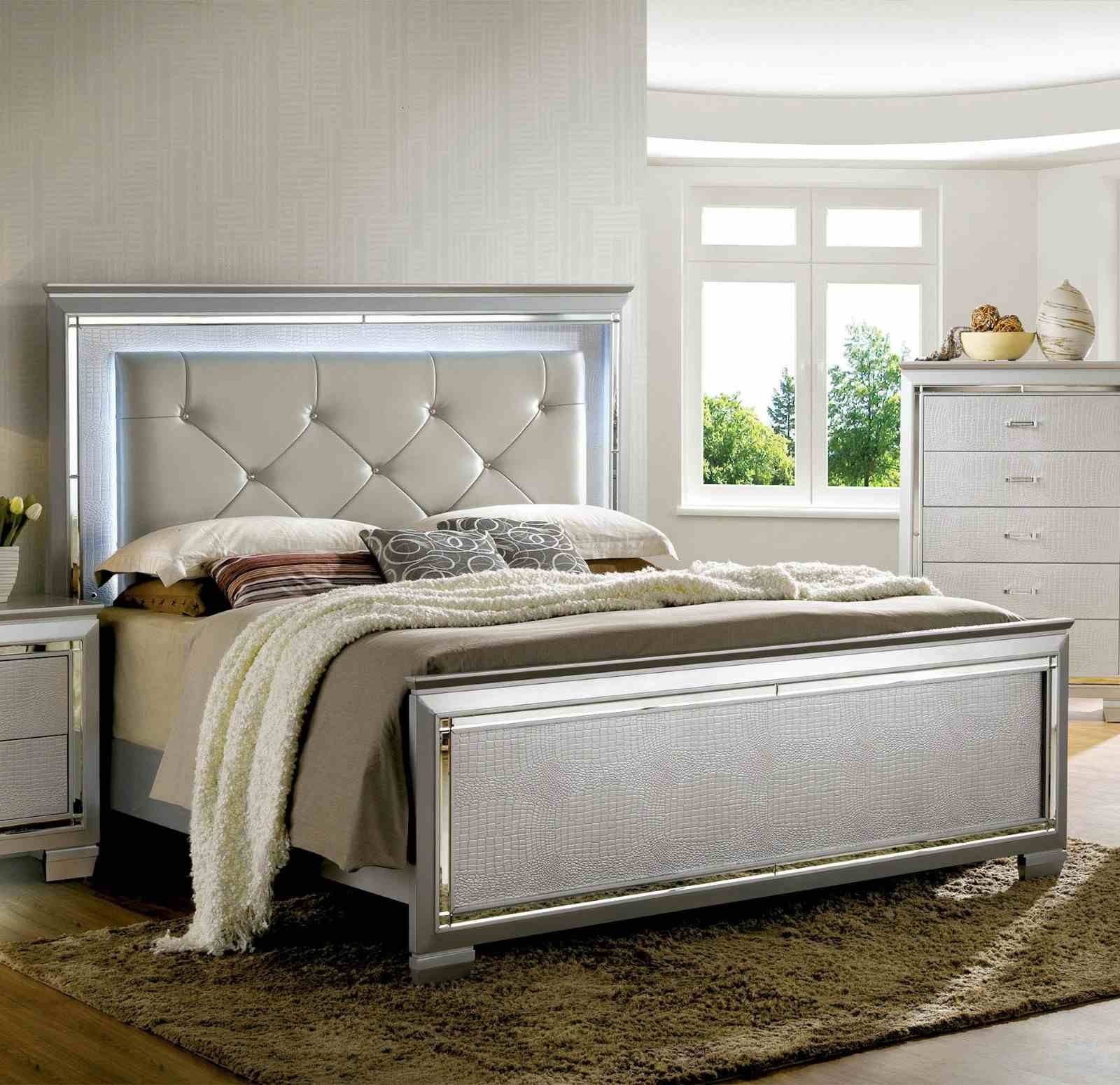 Bellanova Queen Bed, Silver