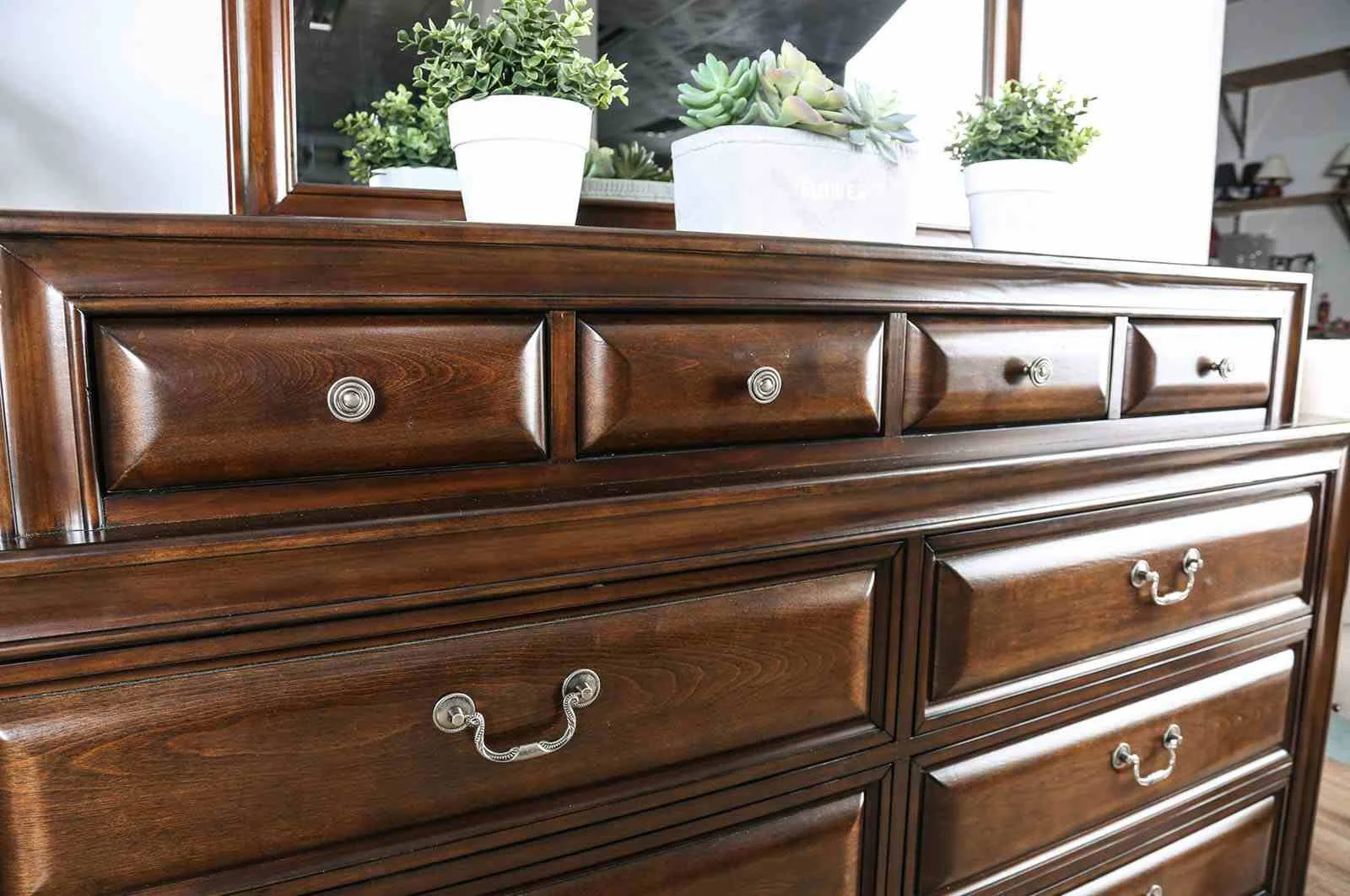 Brandt 5 Pc. Queen Bedroom Set w/ Chest - Image 2