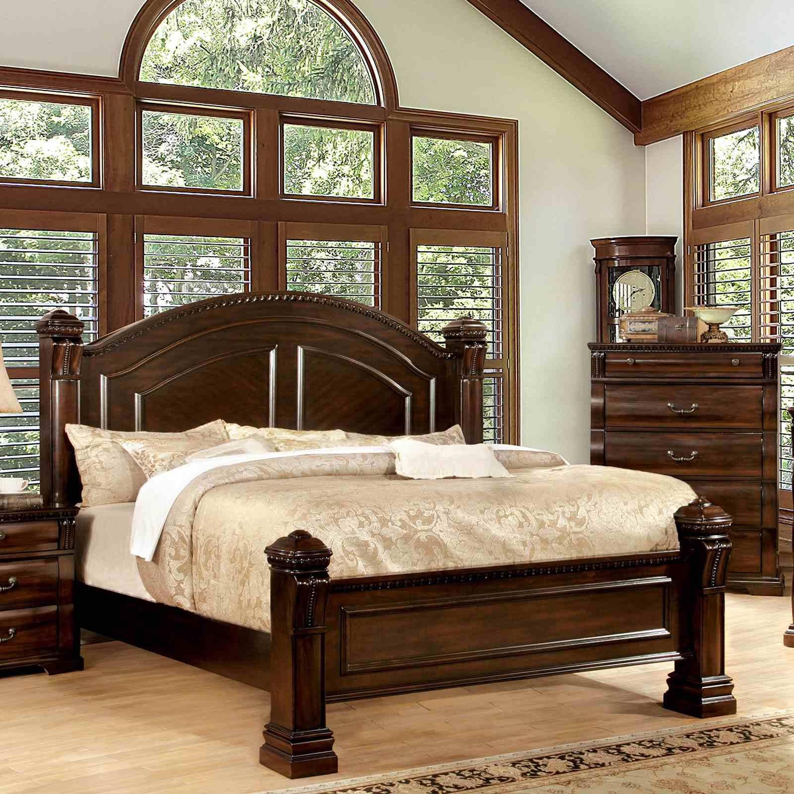 Burleigh E.King Bed, Cherry