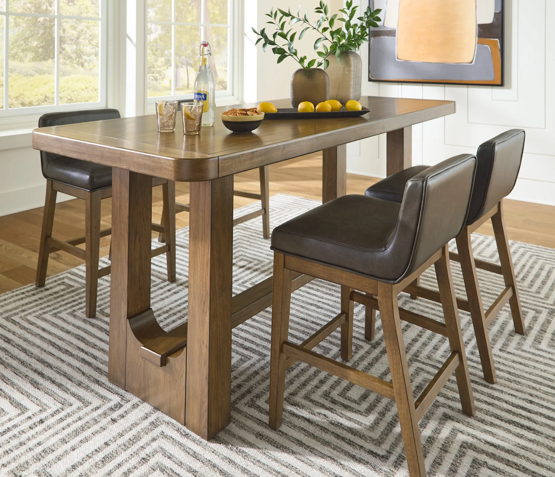 Cabalynn Dining Room Set - Image 19