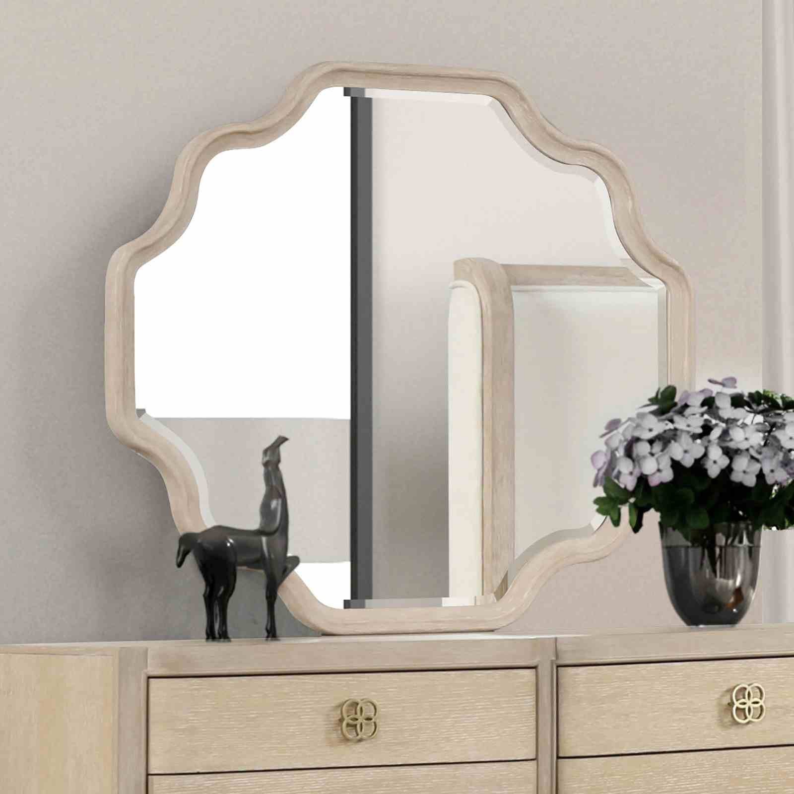 Candra Mirror, Natural Oak
