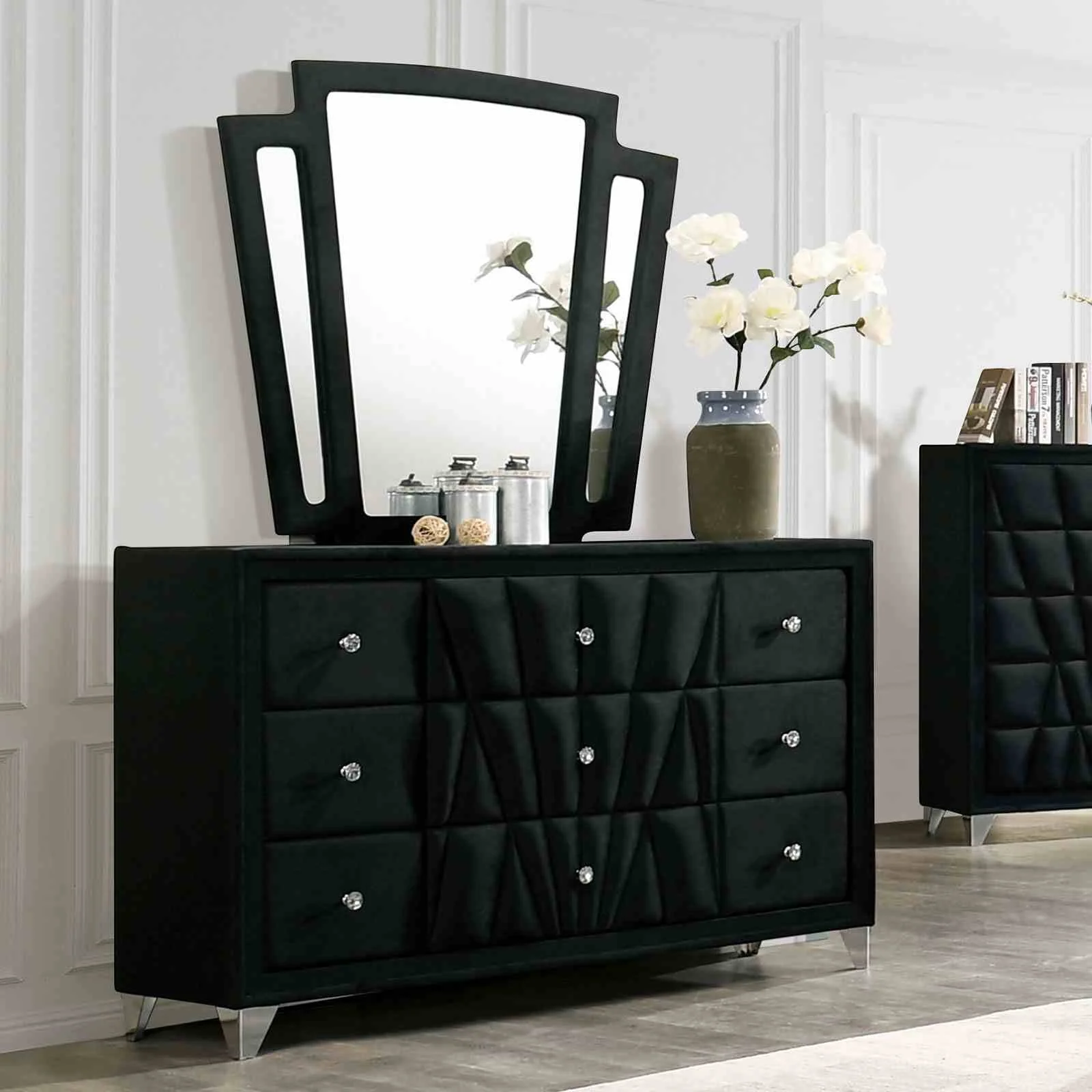 Carissa Dresser, Black