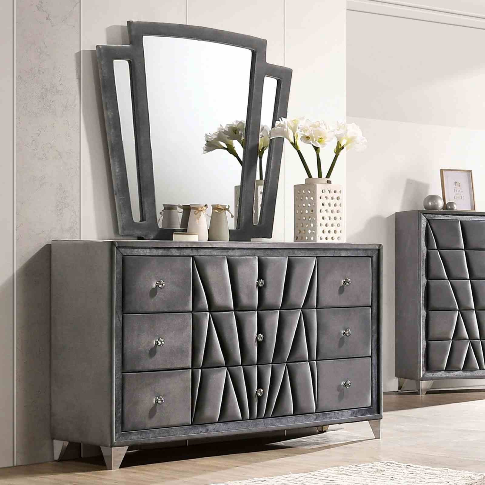 Carissa Dresser, Gray