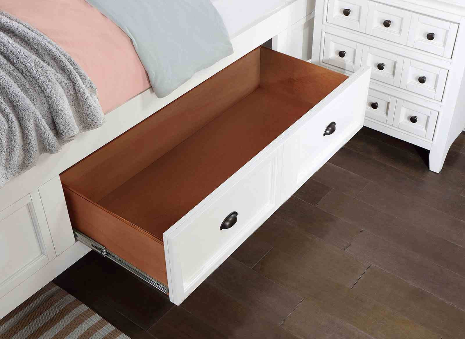 Castile 5 Pc. Queen Bedroom Set w/ 2NS - Image 2