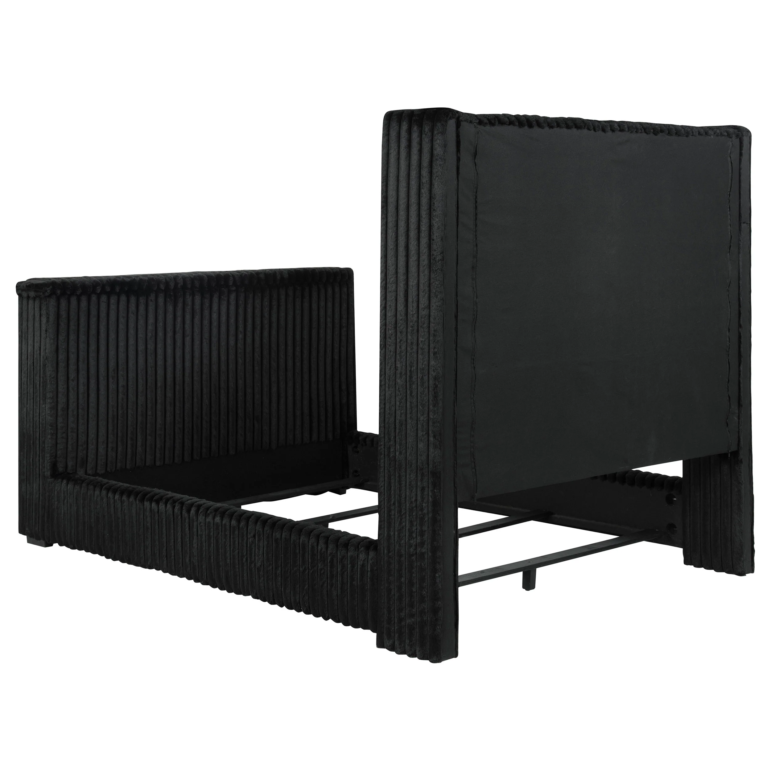 Centergrove Wingback TV Bed - Image 7