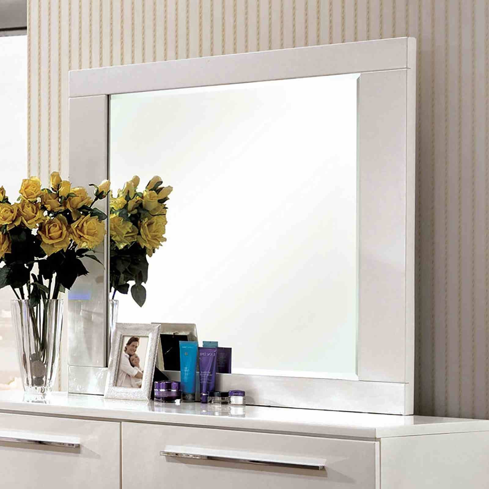 Clementine Mirror