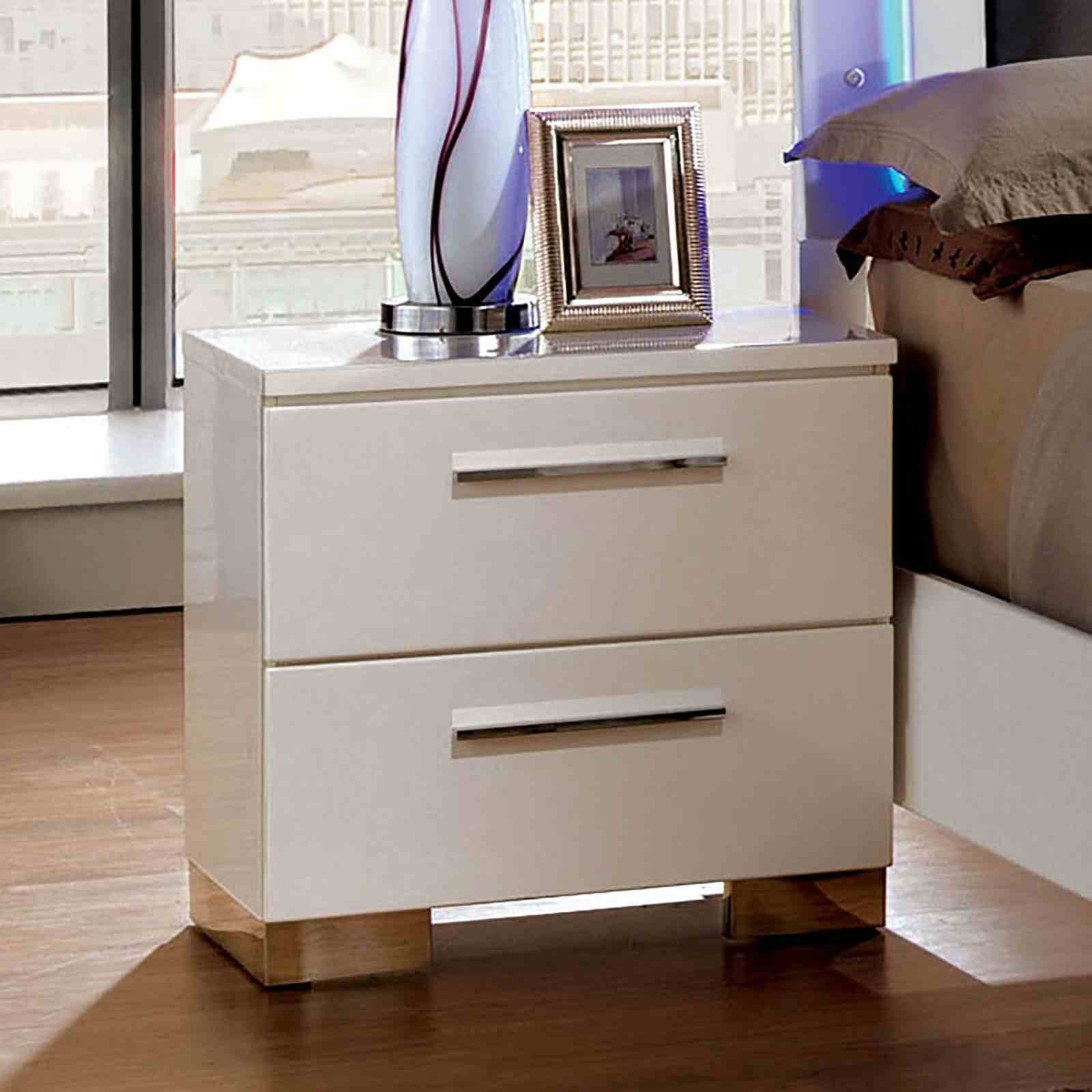 Clementine Nightstand