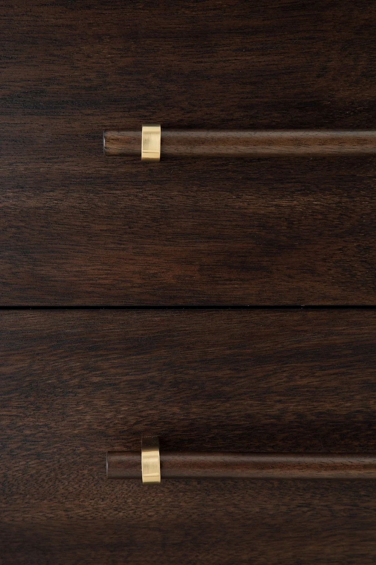 Dantenton Chest of Drawers - Image 5