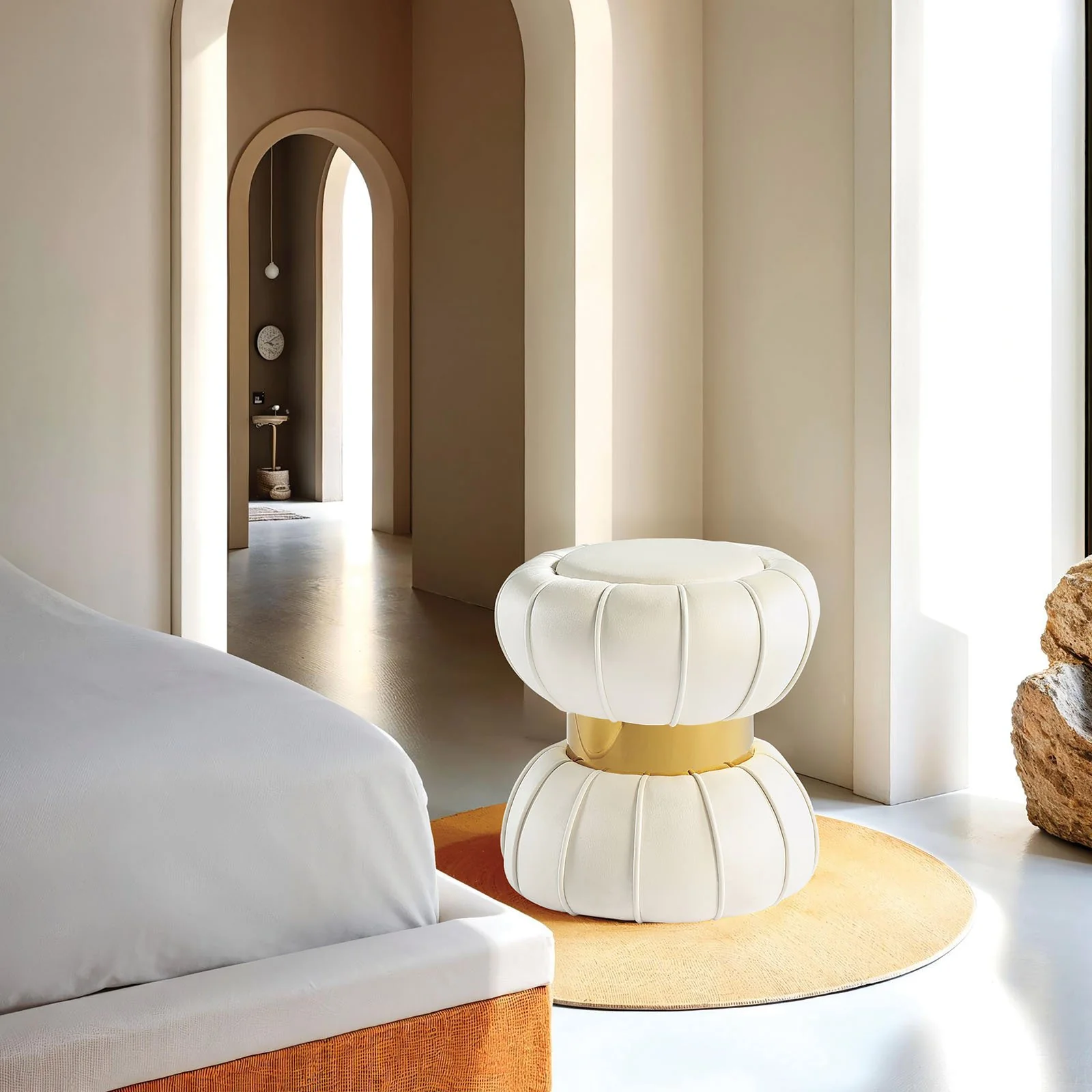 Dorothea Stool, White