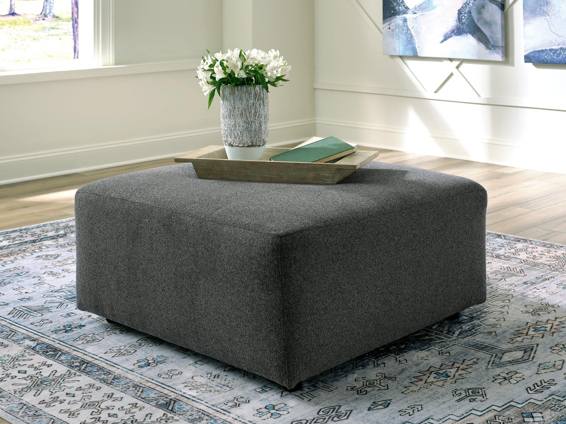 Edenfield Living Room Set - Image 15