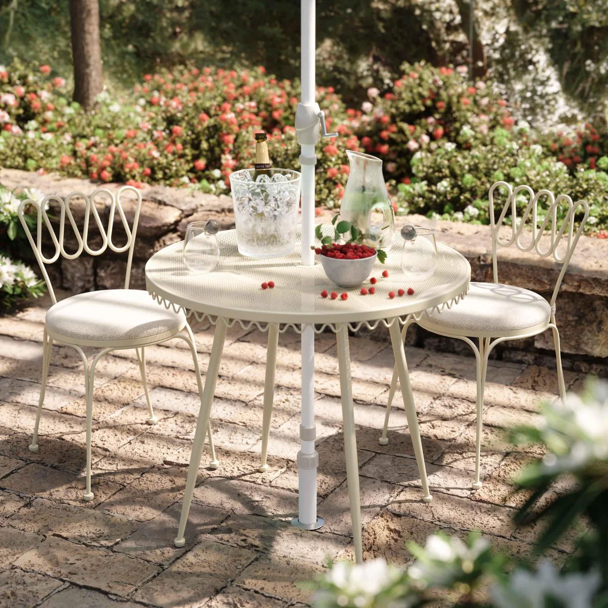 Erica Cream Wrought Iron Outdoor Chair - Image 2