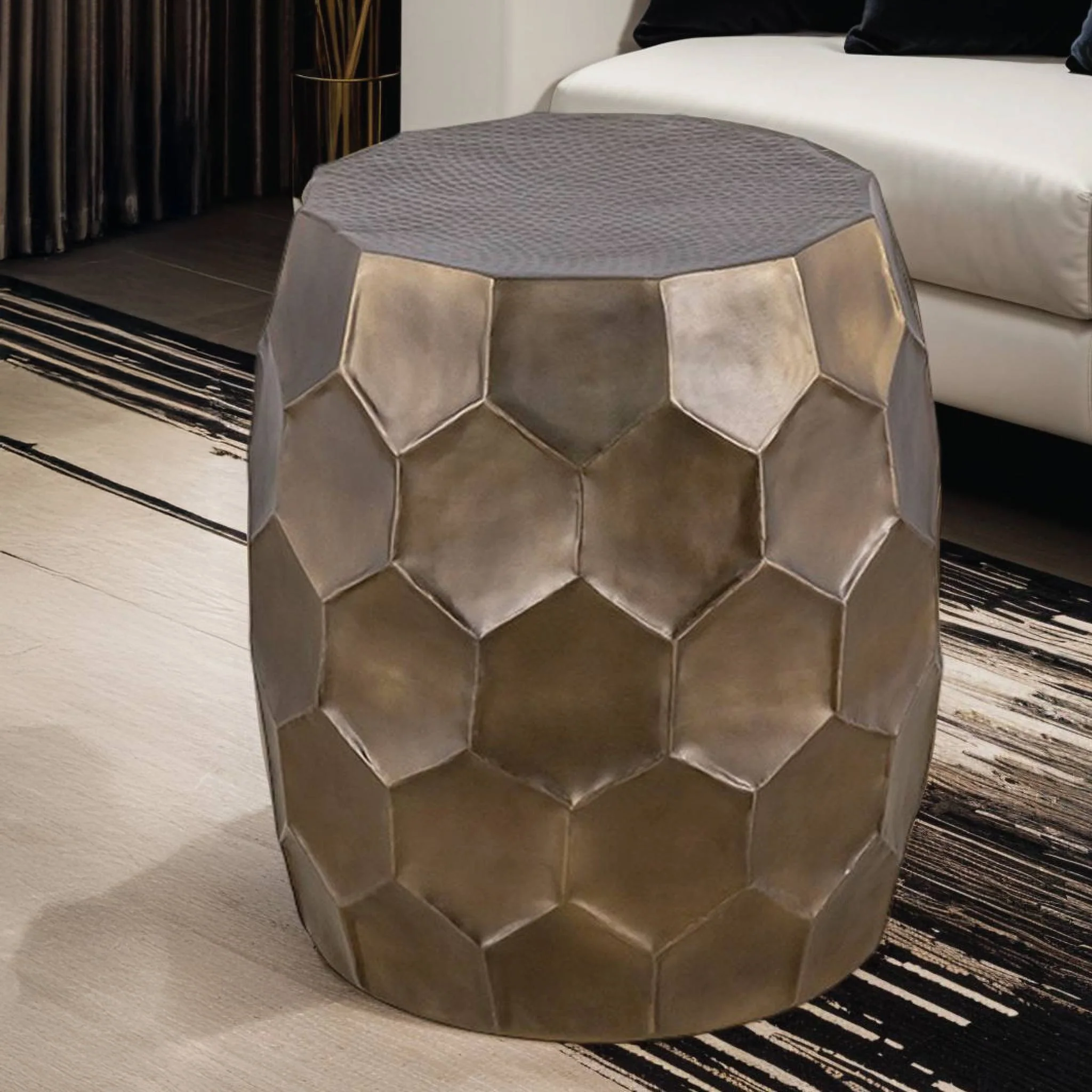 ET-101-25-18 END Table Gold