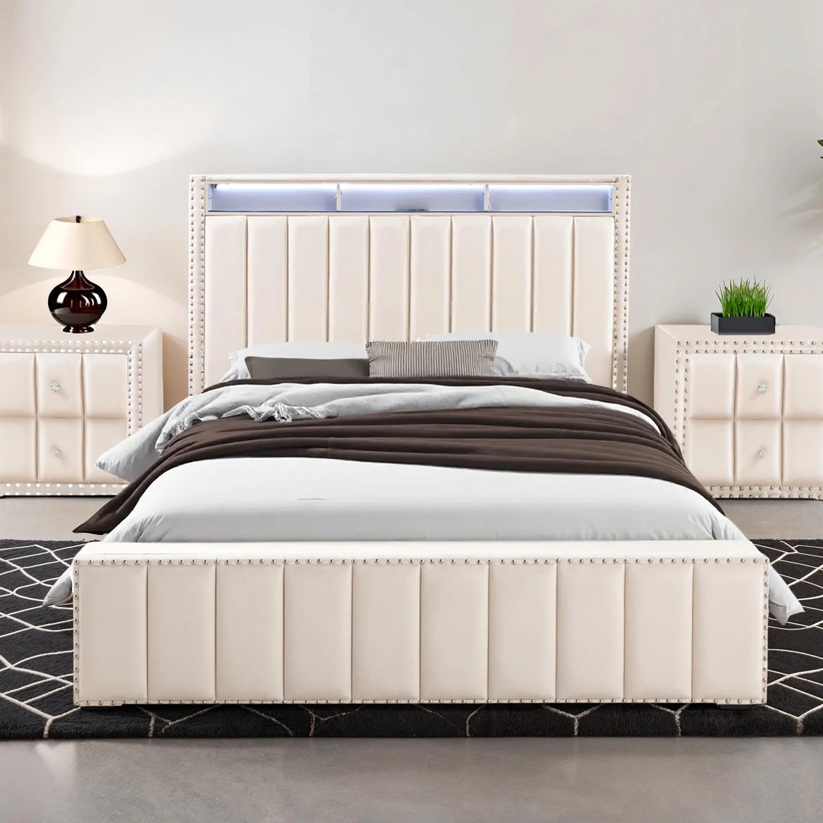 Farese Full Bed, Beige