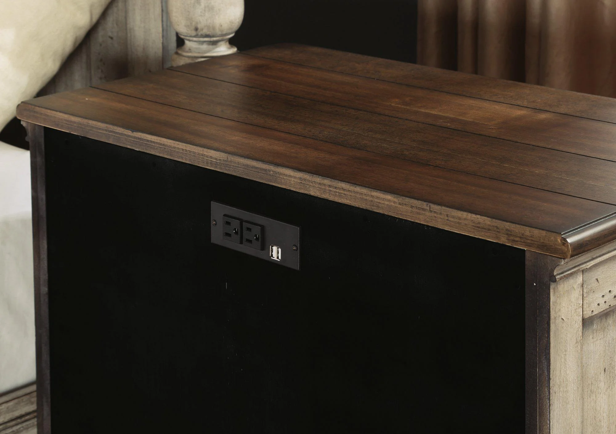 Flexsteel Wynwood Plymouth Night Stand in Whitewash Wood - Image 4