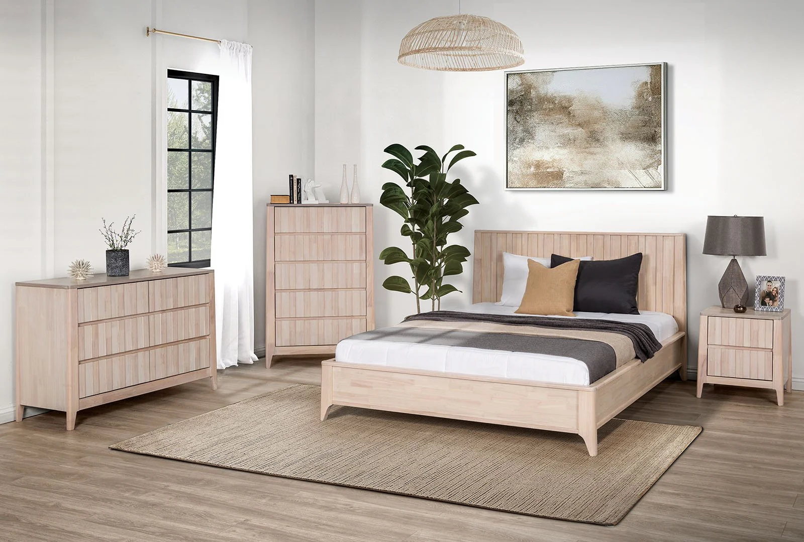 Gervais 4 Pc. Queen Bedroom Set w/ Chest - Image 2