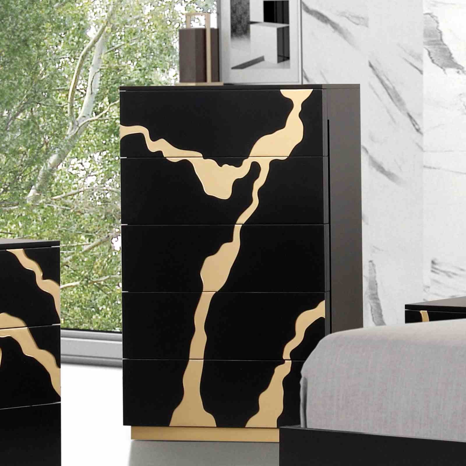 Goldsberg Chest, Black/Gold