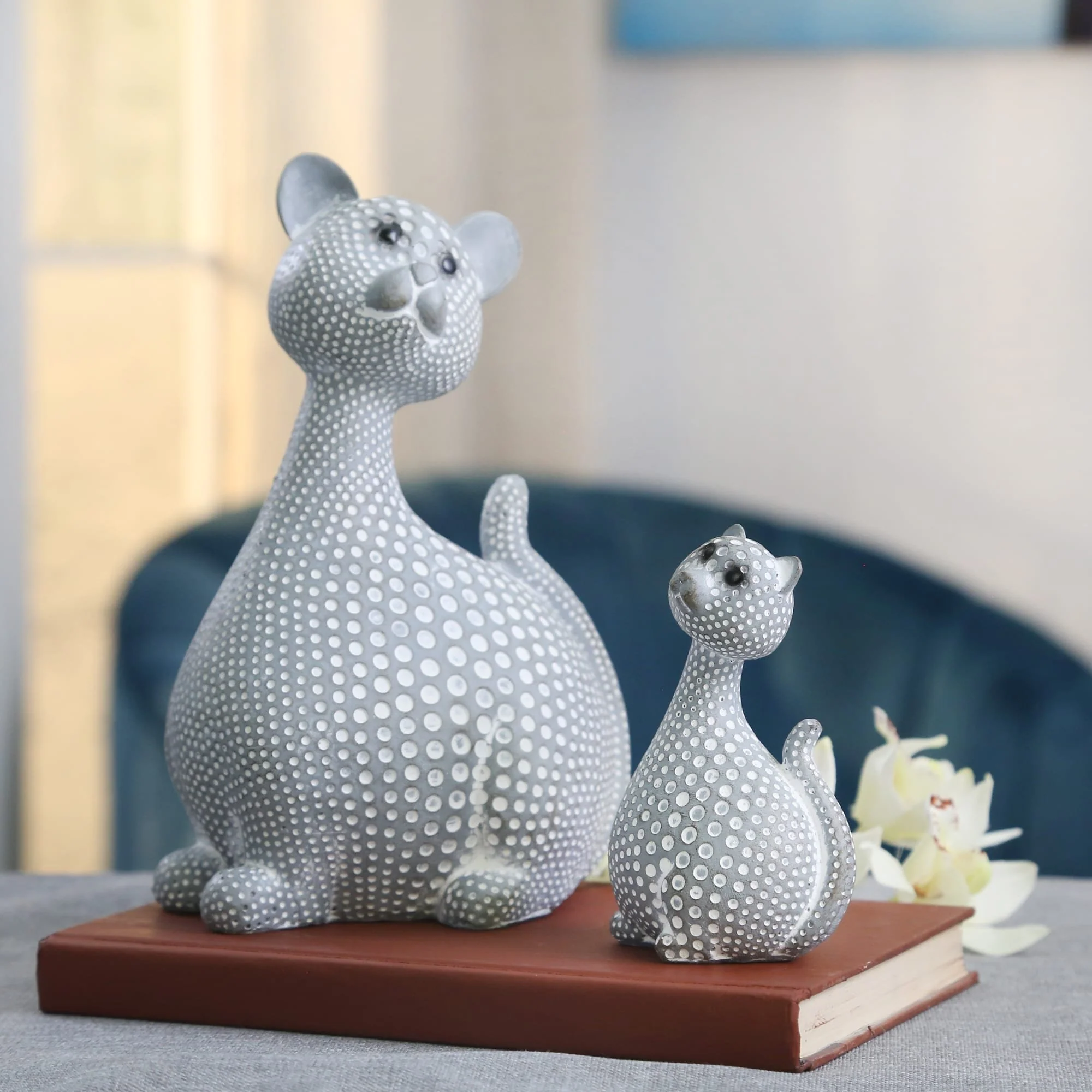 Gray Spotted Cat 5 - Image 12