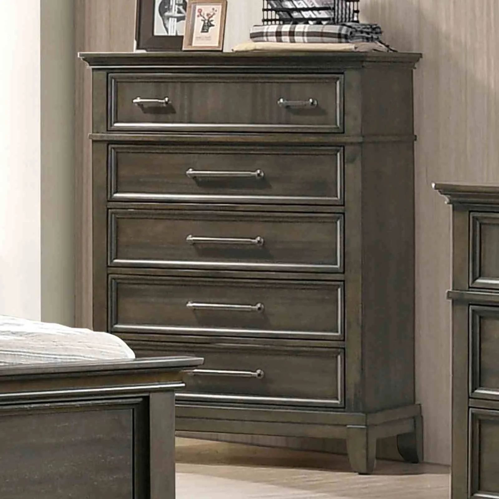 Houston Chest, Gray