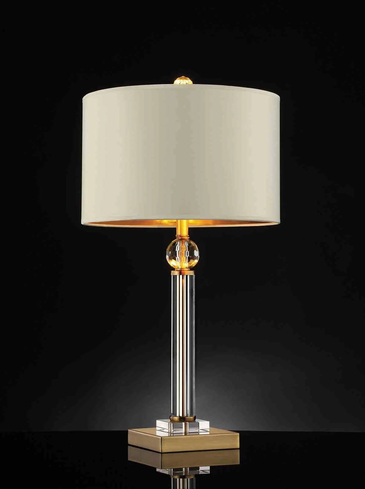 Ivy Table Lamp