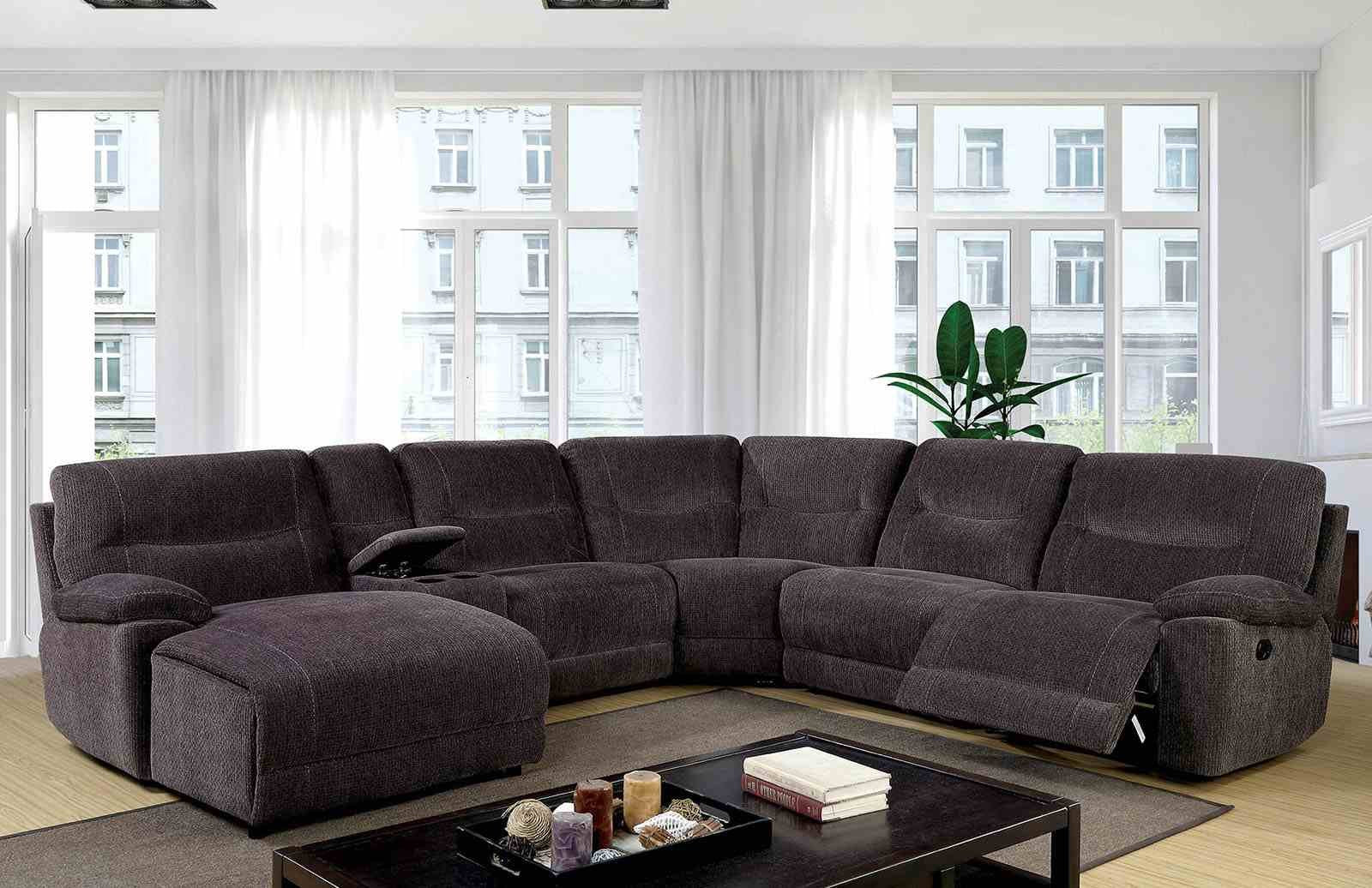Karlee Ii Sectional w/ Console