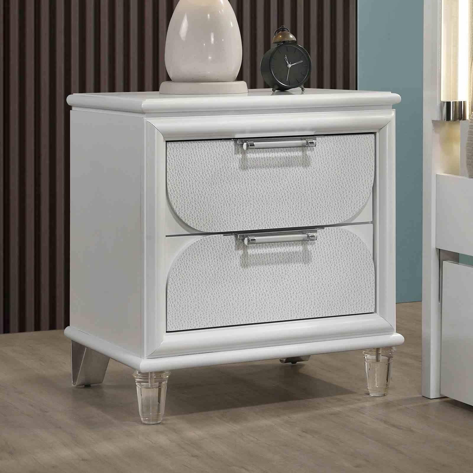 Lareina Full Bed w/ Trundle, Pearl White - Image 6