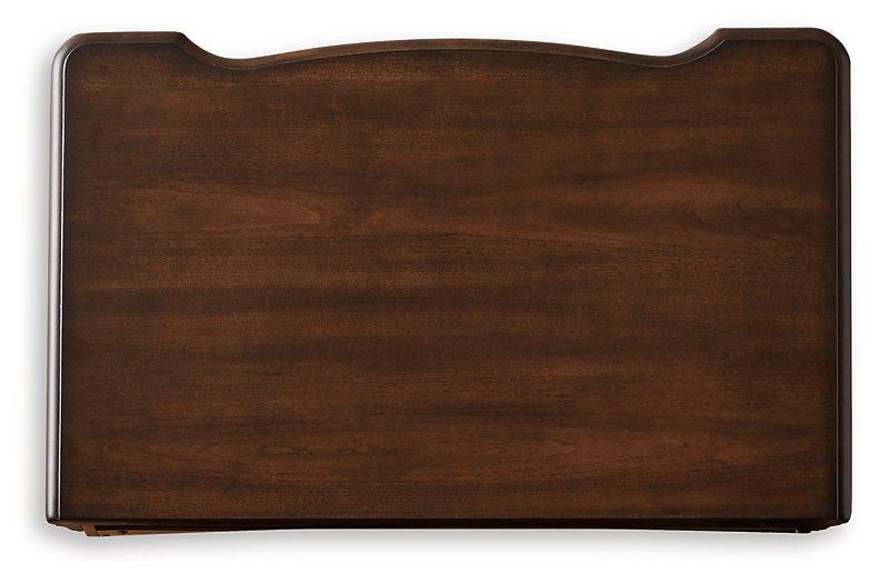 Lavinton Bedroom Set - Image 16