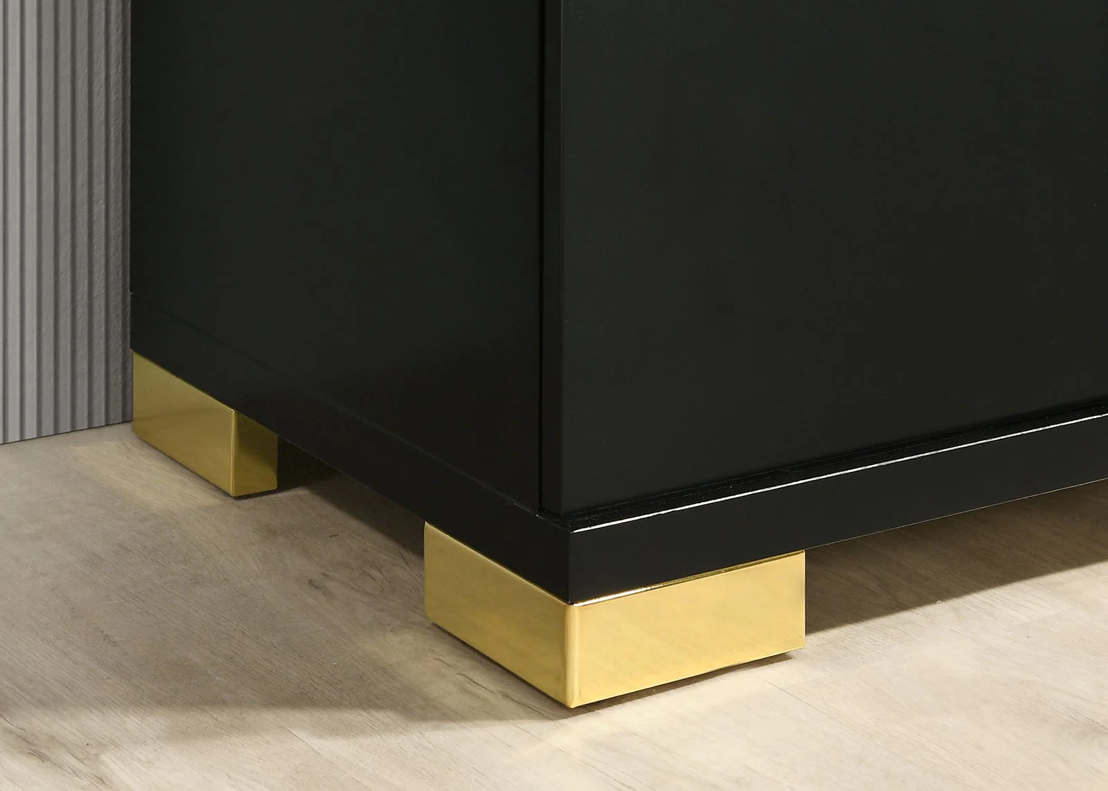 Lillestrom Twin Bed, Black/Gold - Image 7