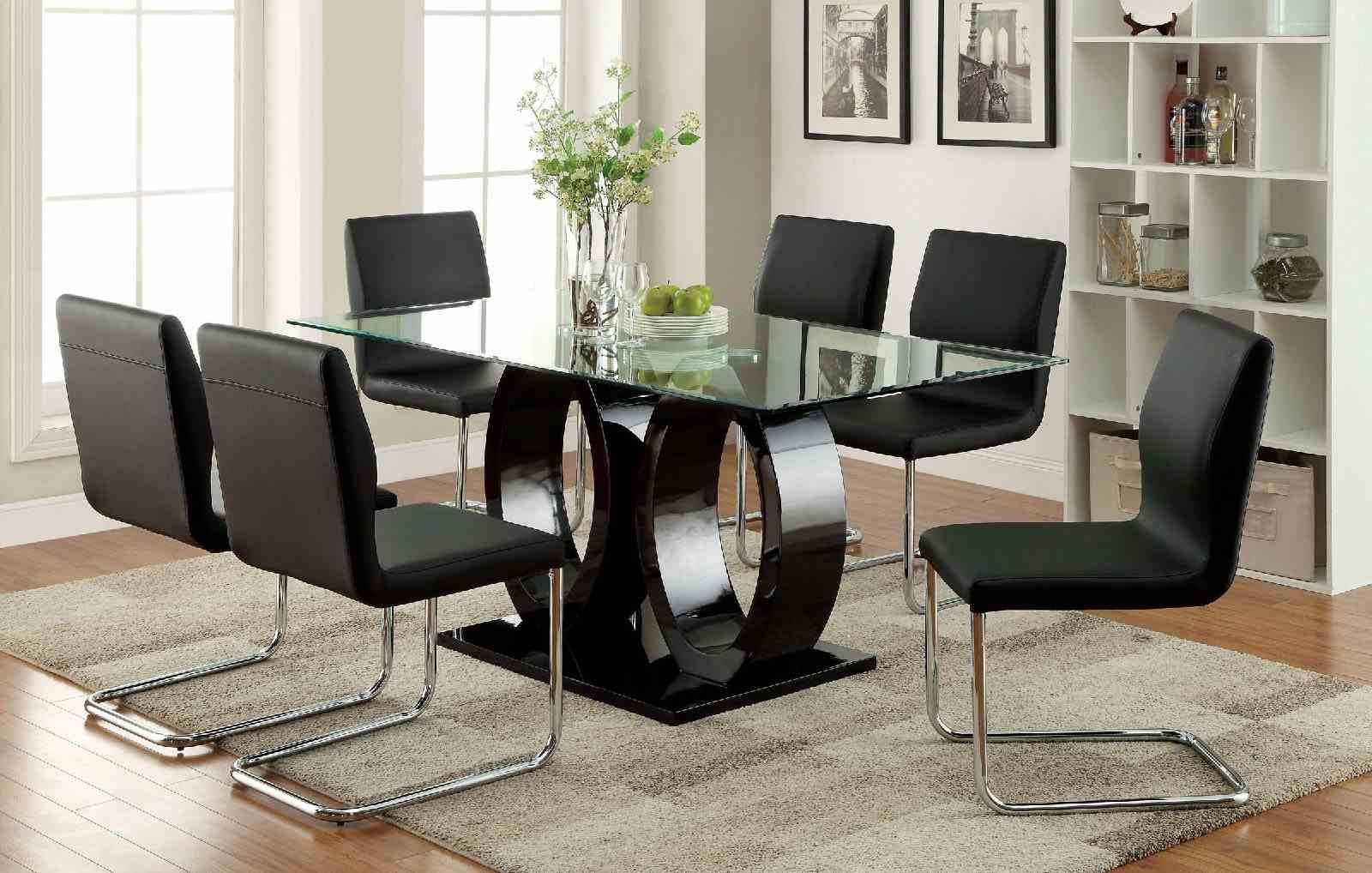 Lodia I Dining Table
