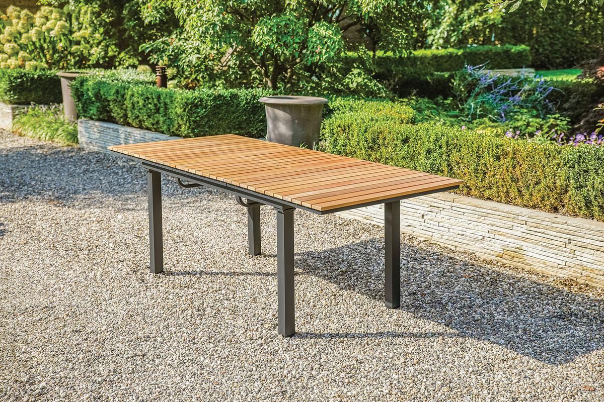 Mackay 5 Pc. Patio Dining Set - Image 4