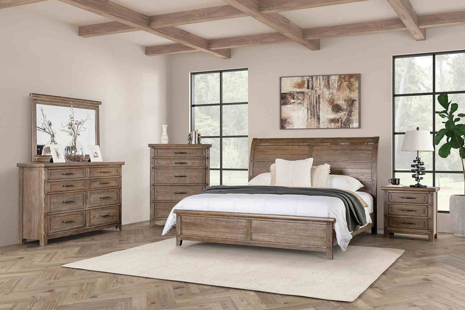 Merthyr E.King Bed, Brown