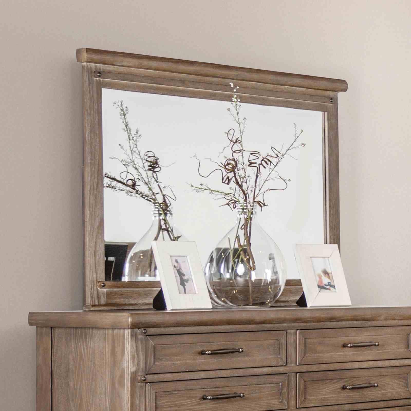 Merthyr Mirror, Brown