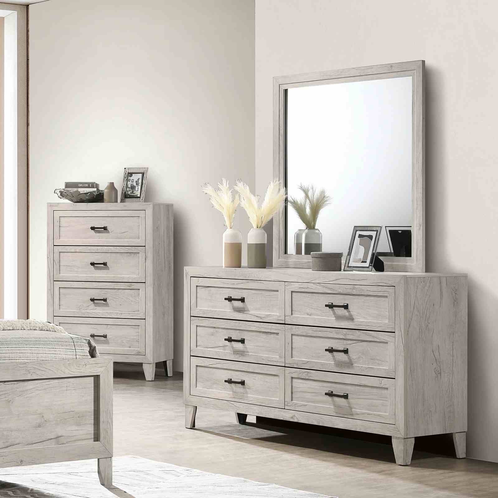 Mysen Dresser, White Wash