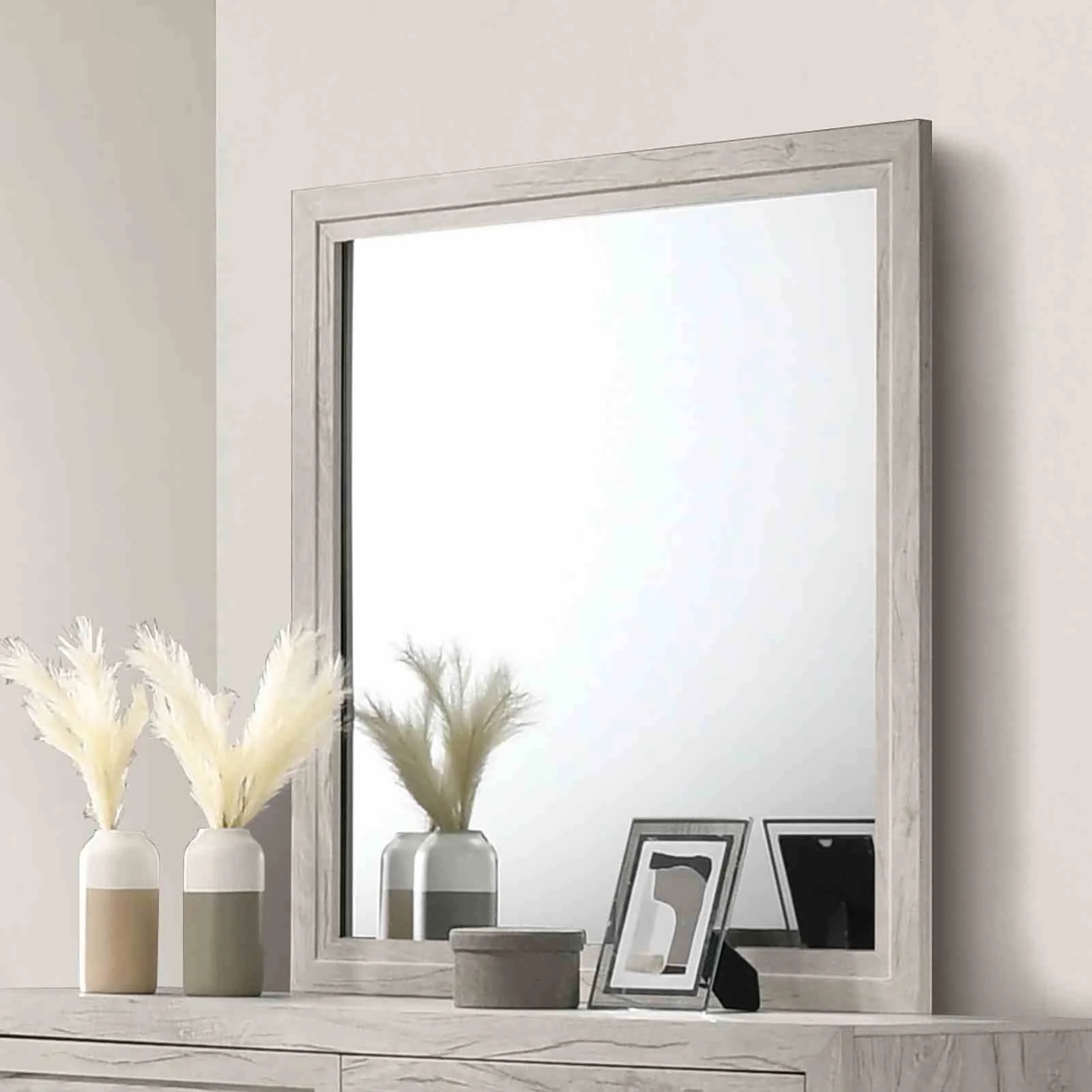 Mysen Mirror, White Wash