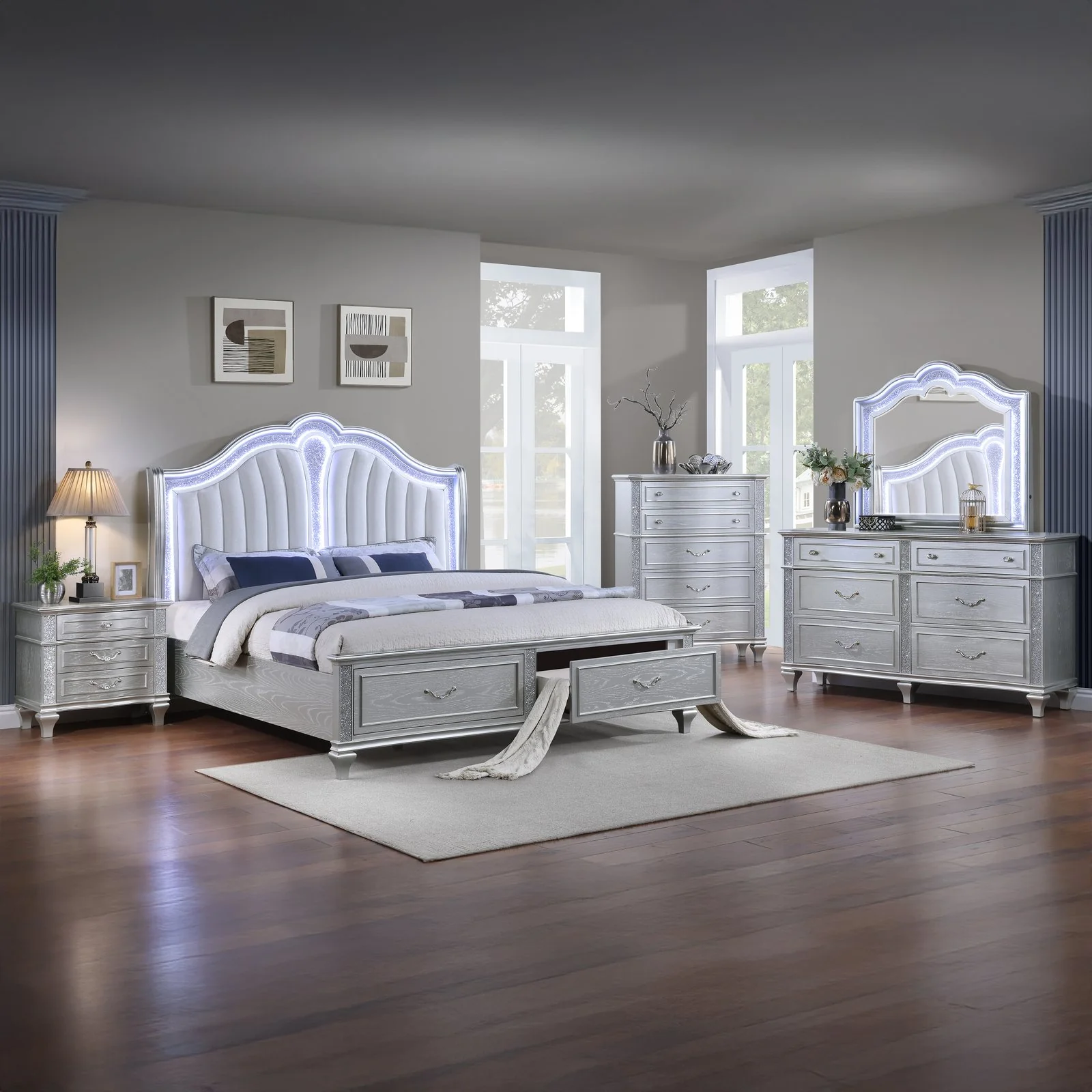 Mystic King 5PC Bedroom Set Silver