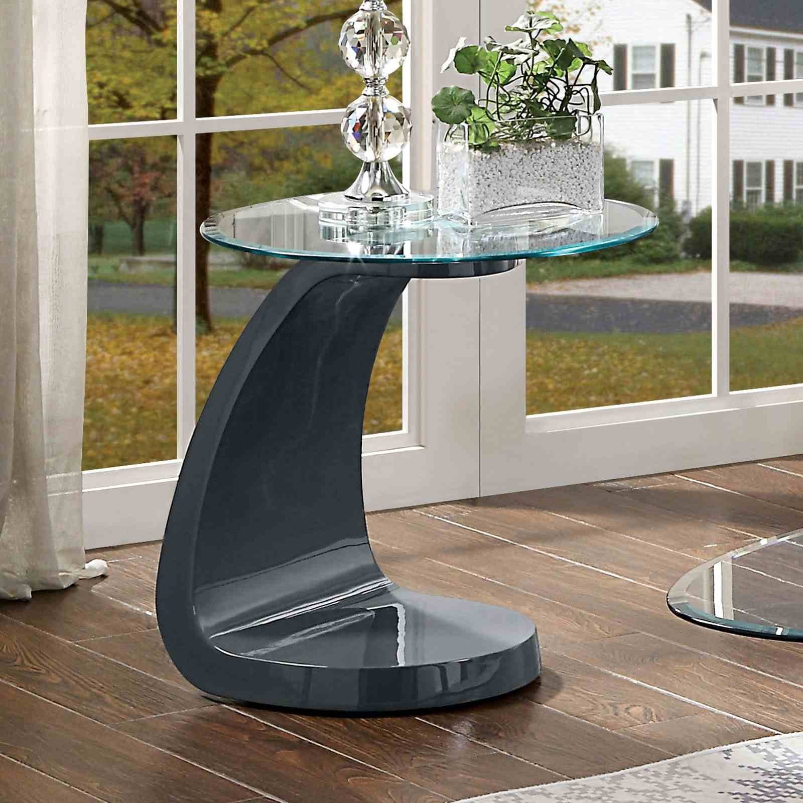 Nahara End Table, Gray