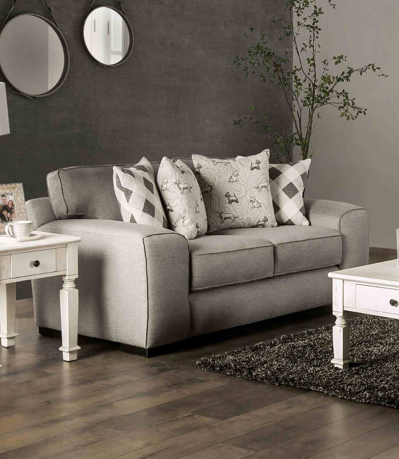 Newry Loveseat