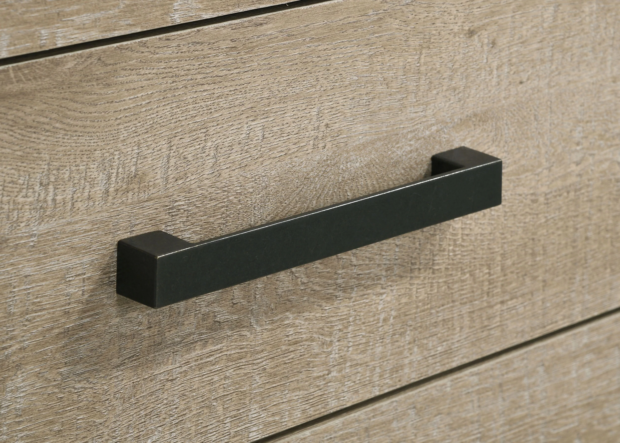 Oakglen Bedroom Set - Image 12