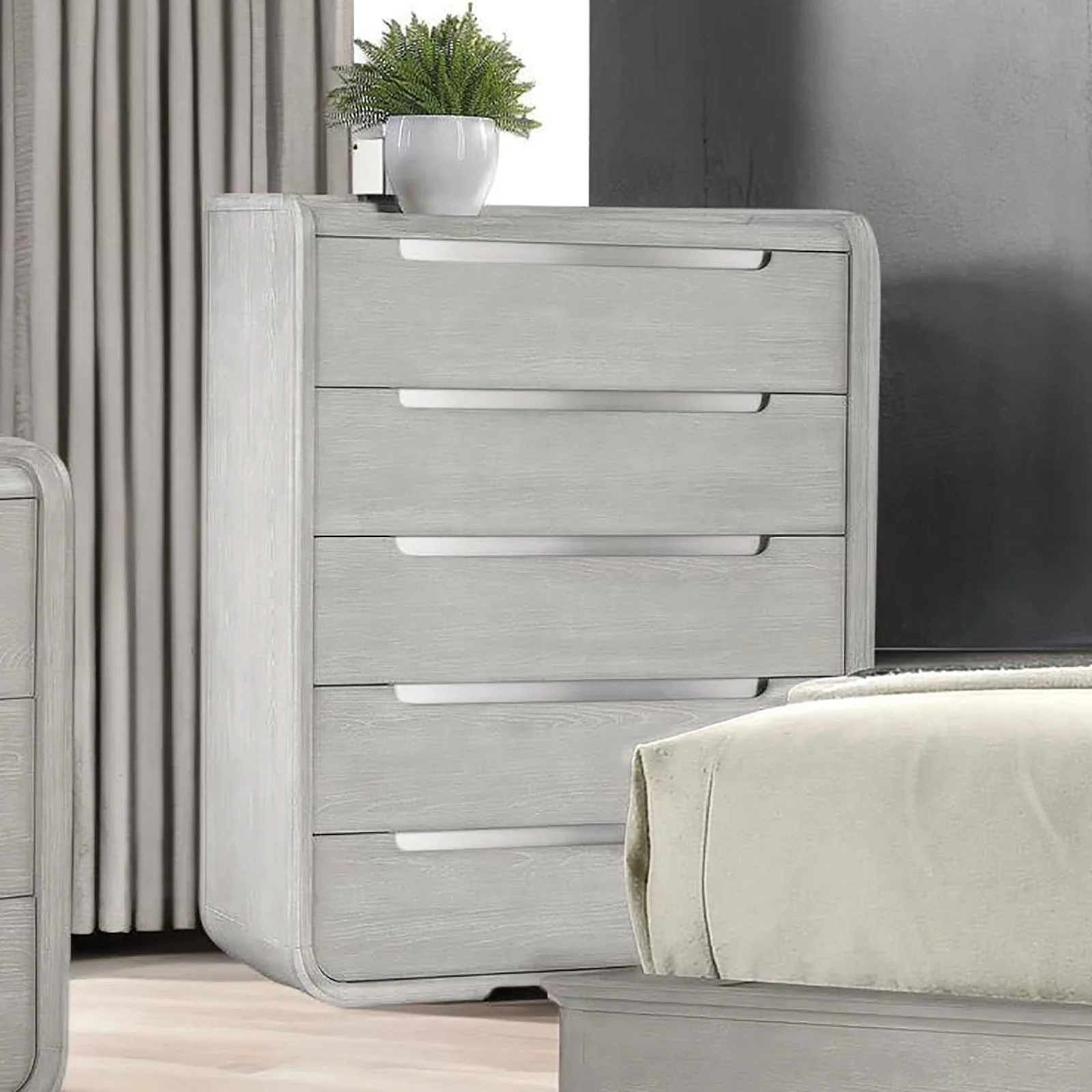 Osterley 4 Pc. Queen Bedroom Set - Image 2