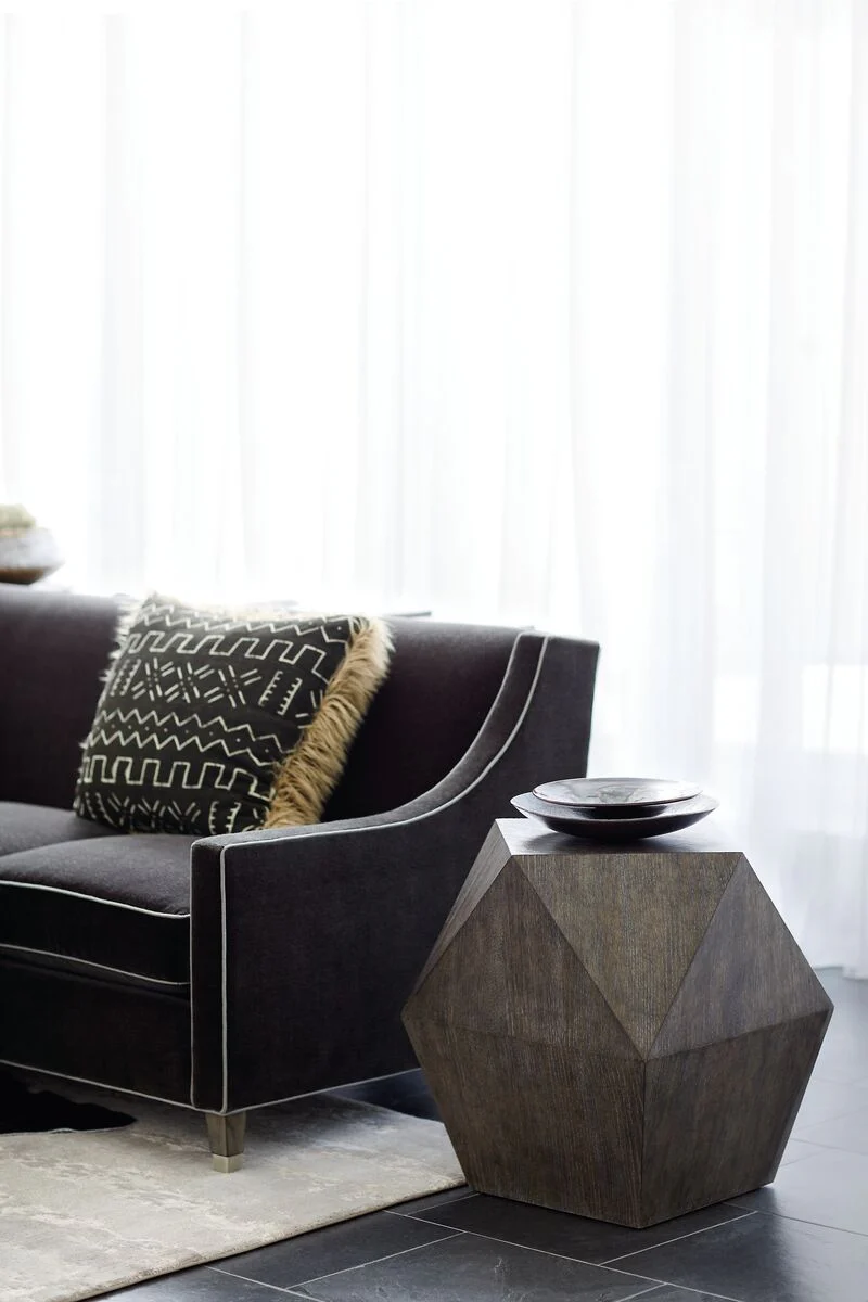 Palisades Fabric Sofa - Image 26